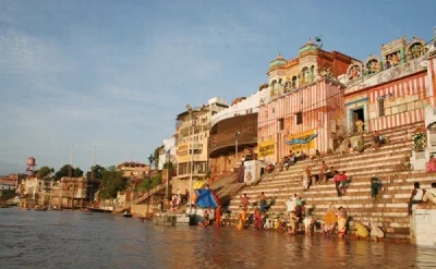 From Agra to Varanasi by Train